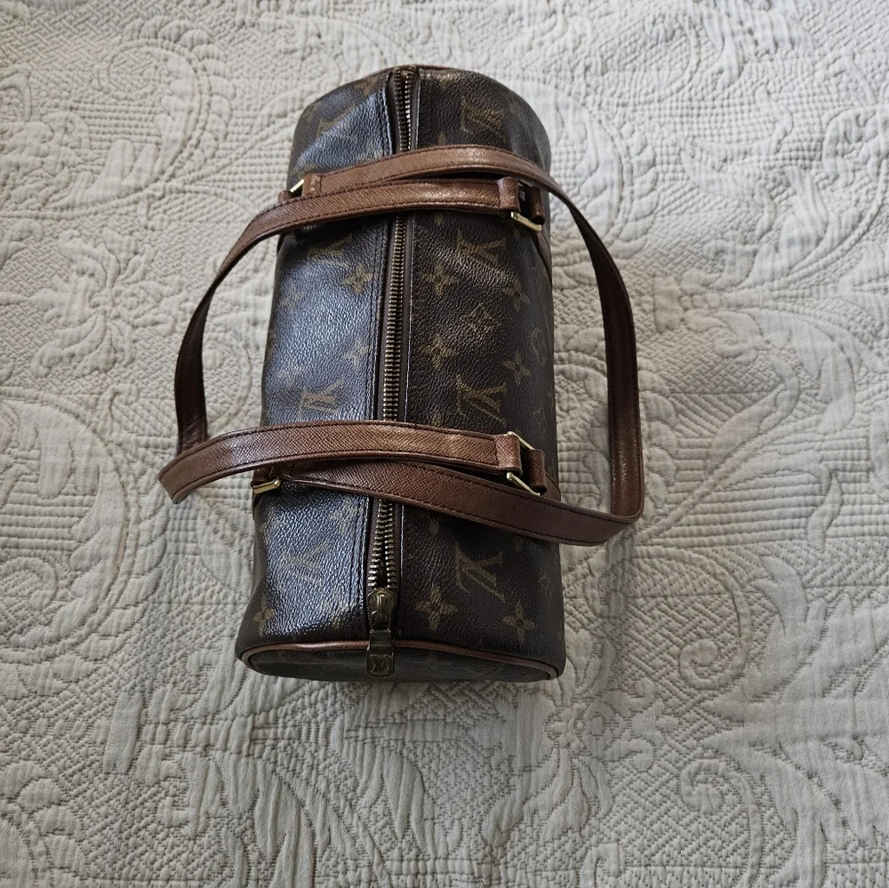 Louis Vuitton Canvas Papillon Handbag Authentic - Picture 6 of 7